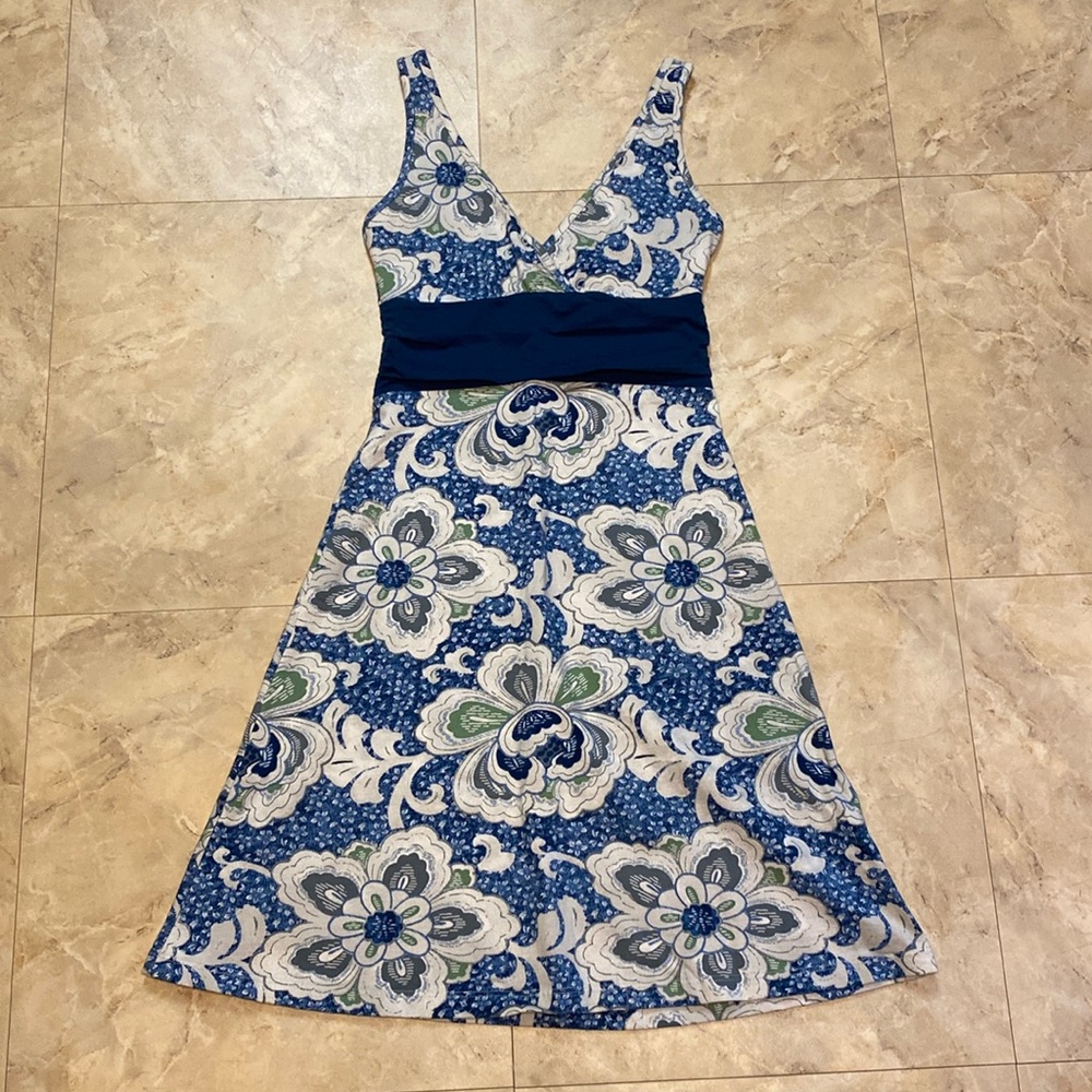 Patagonia Blue and White Floral Dress